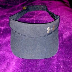 Under Armour black women’s visor